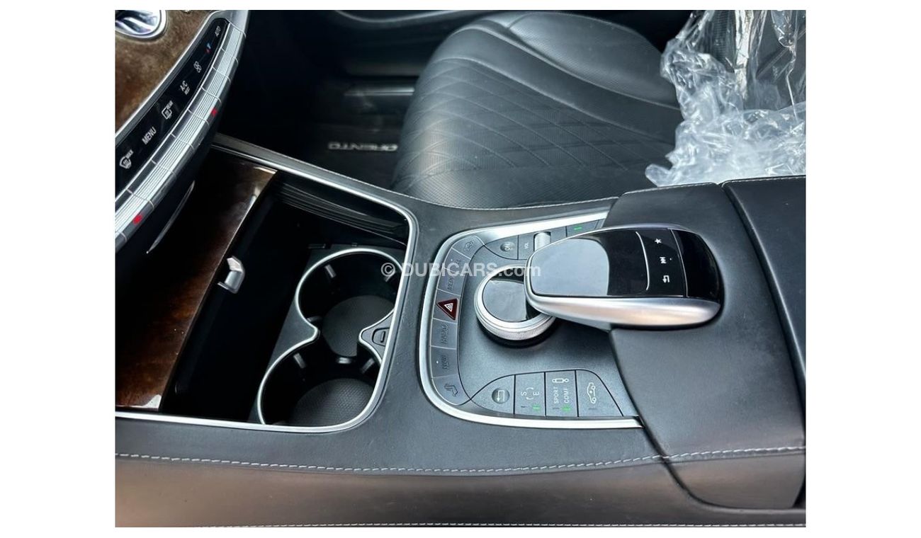 مرسيدس بنز S 550