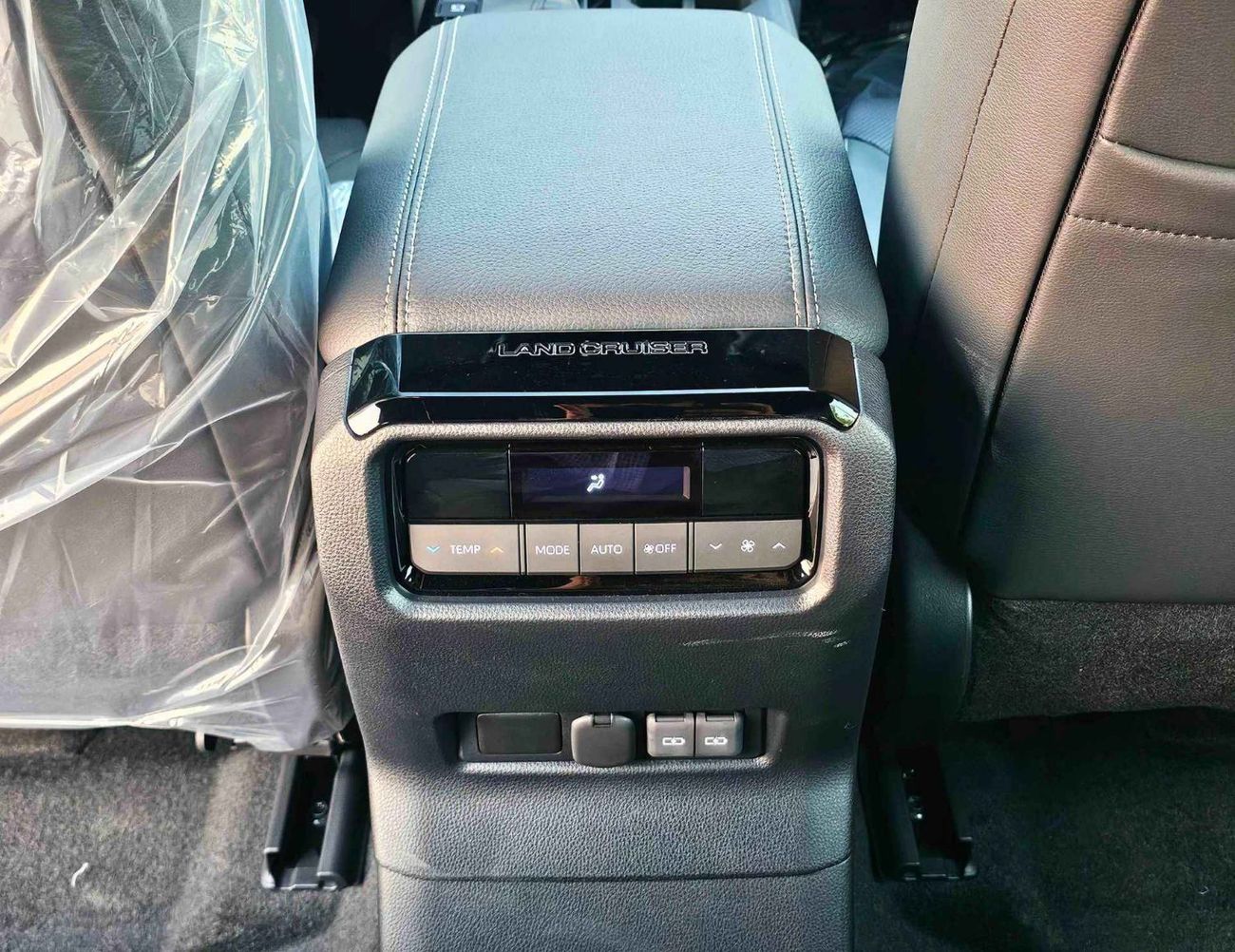 Toyota Prado ALL ROUNDER TURBO/2.4L PETROL/ SQUARE LIGHTS/SUNROOF/LEATHER/DRIVER PWR SEAT/ (CODE#PR24S1)