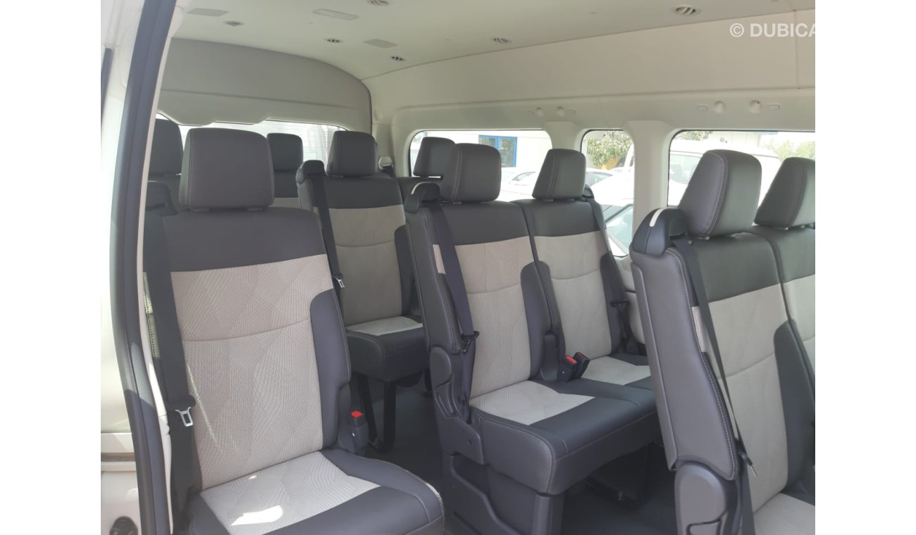 Toyota Hiace DIESEL FULL OPTION  GL  13 SEATS