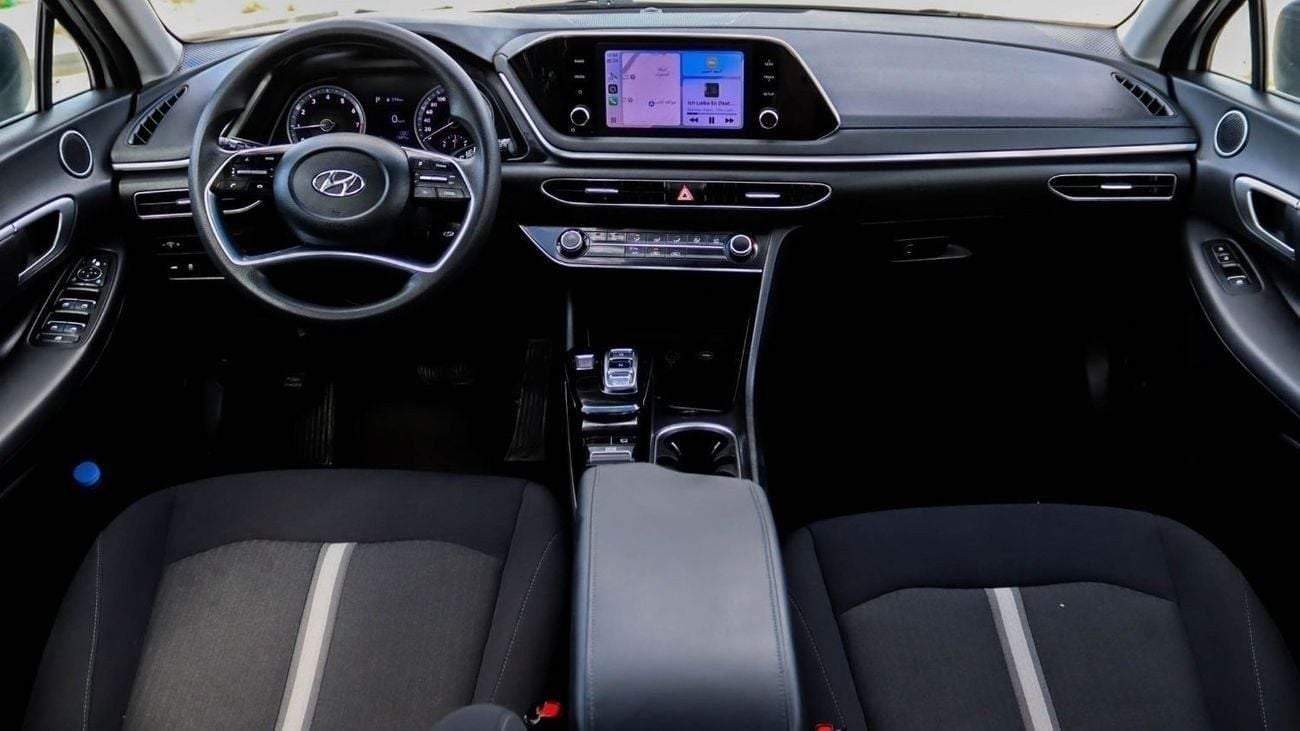 هيونداي سوناتا Smart 2.5L Hyundai Sonata 2023 GCC accident-free in excellent condition 1388 P.M