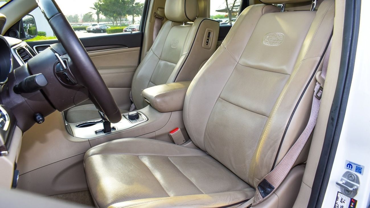 Jeep Grand Cherokee Overland 5.7L