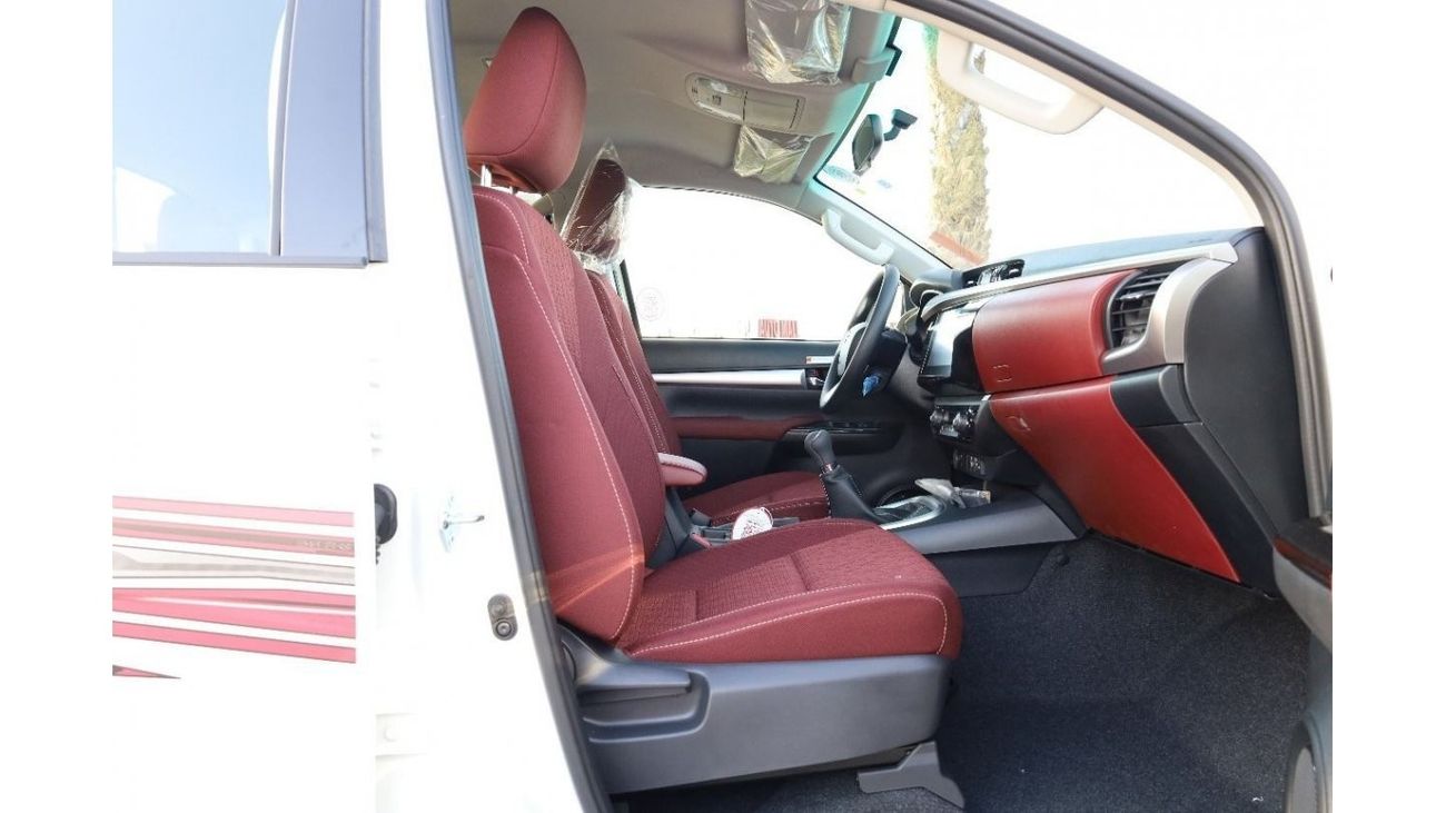 Toyota Hilux TOYOTA_HILUX_2.4L_DIESEL_2024_S-GLX_SAUDI_FULL_OPTIONS_M/T_AUTOMATIC