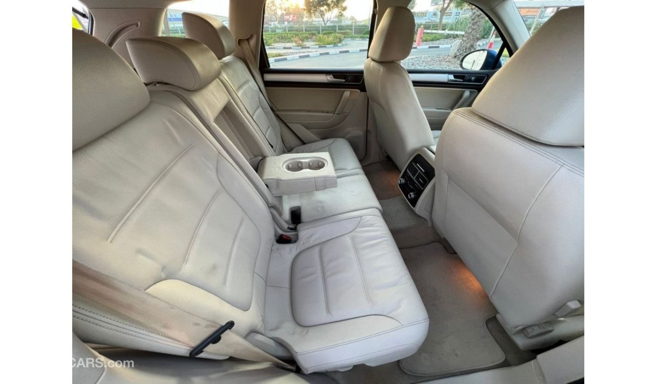 فولكس واجن طوارق SEL VOLKSWAGEN TOUAREG 2016 GCC PERFECT CONDITION