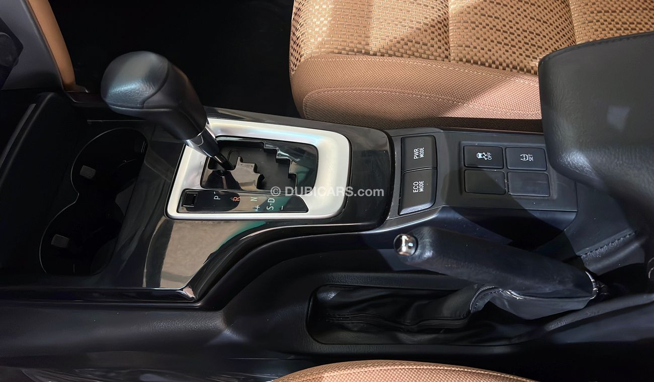 Toyota Fortuner 2700