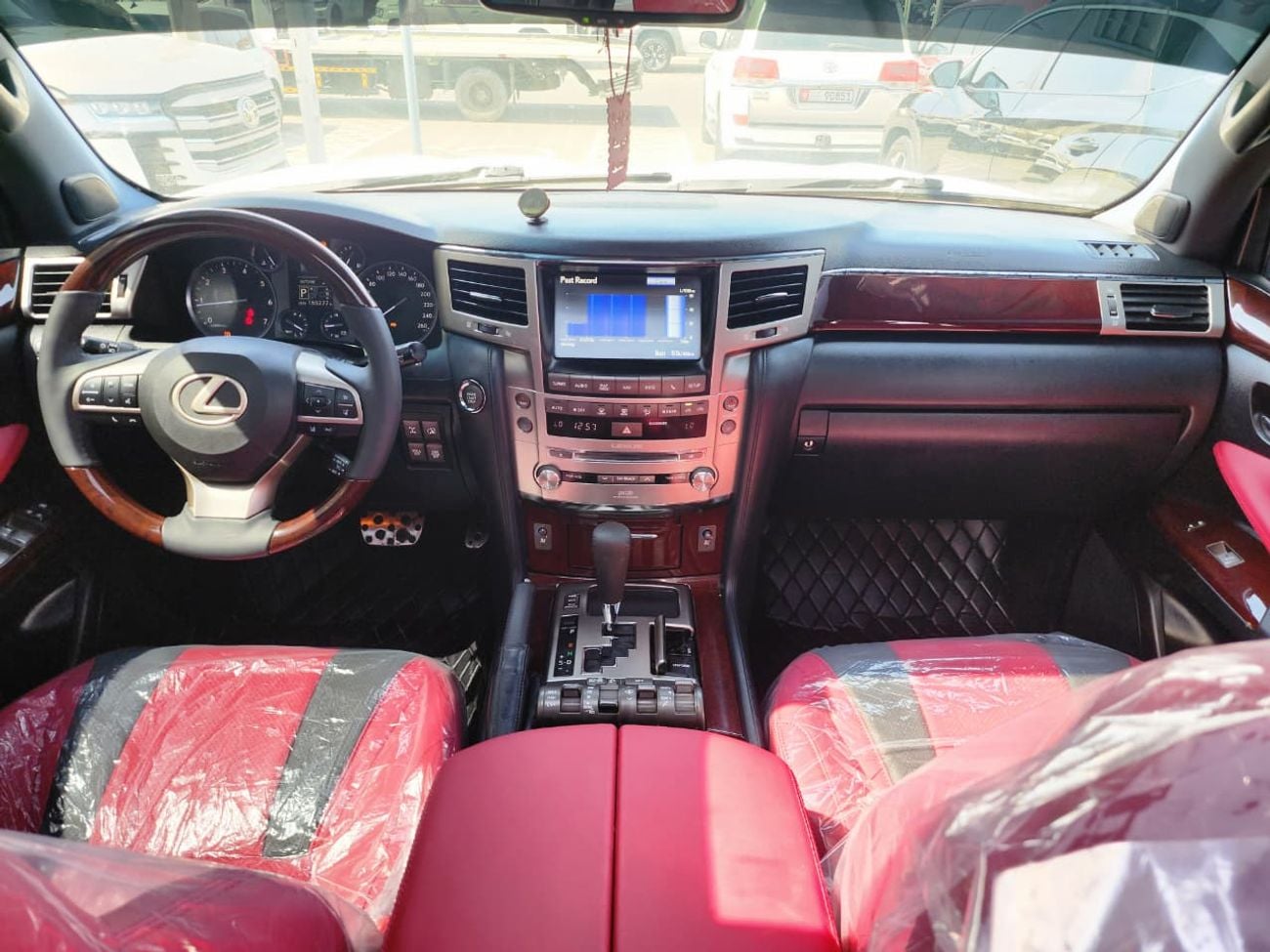 Lexus LX 570 UPGRADE 2021