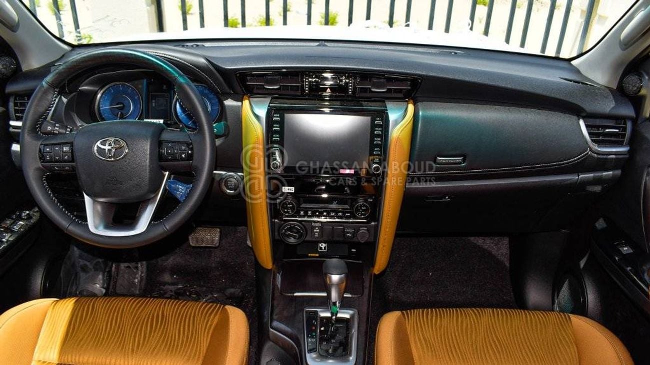 تويوتا فورتونر 4.0L, Petrol, MY2024