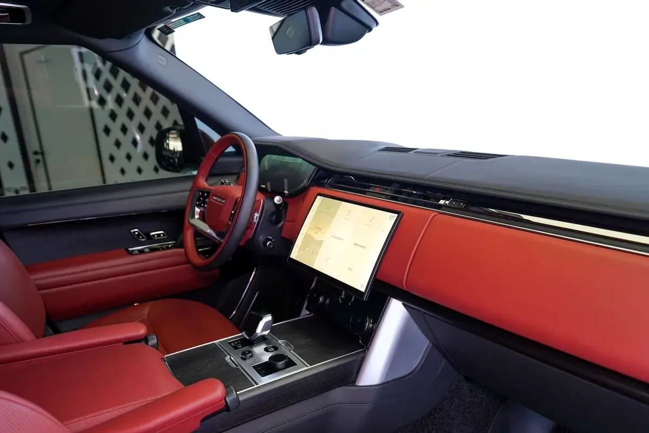 Land Rover Range Rover SV P530