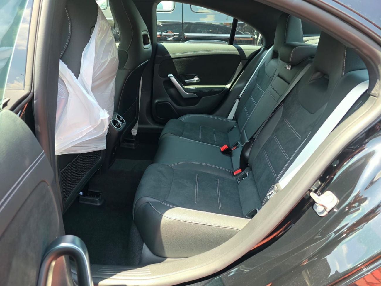 مرسيدس بنز CLA 200 PREMIUM PLUS