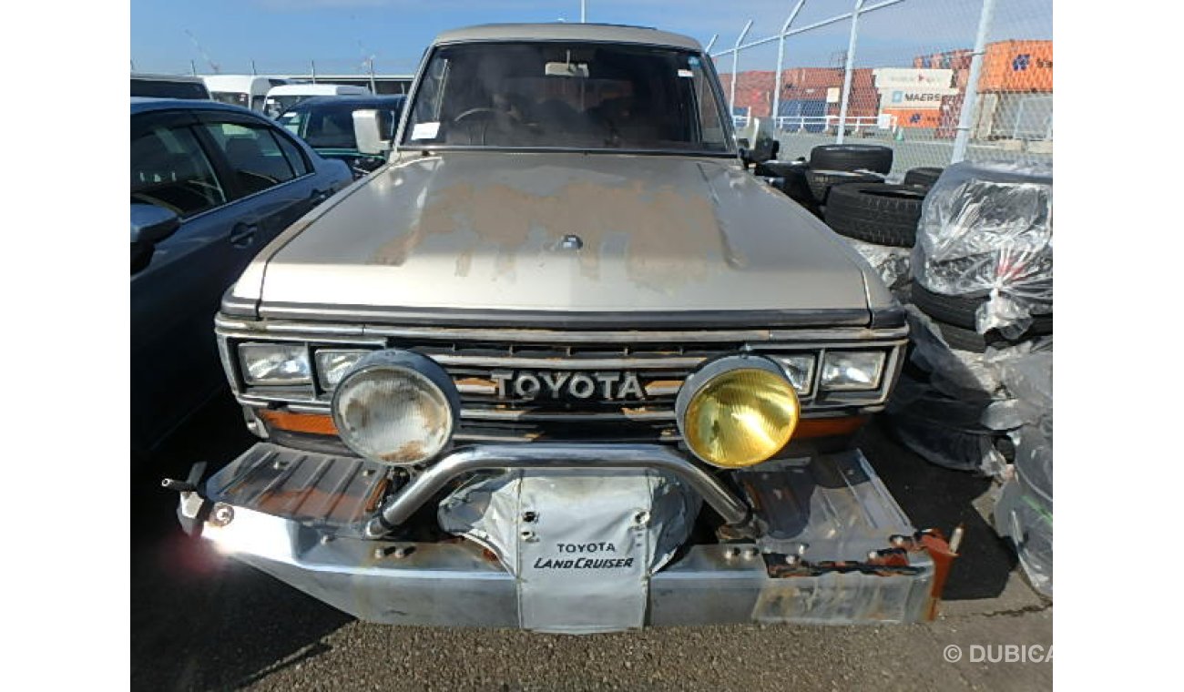 Toyota Land Cruiser 70 USED RHD TOYOTA LAND CRUISER 1989/VX/HJ61V LOT # 511