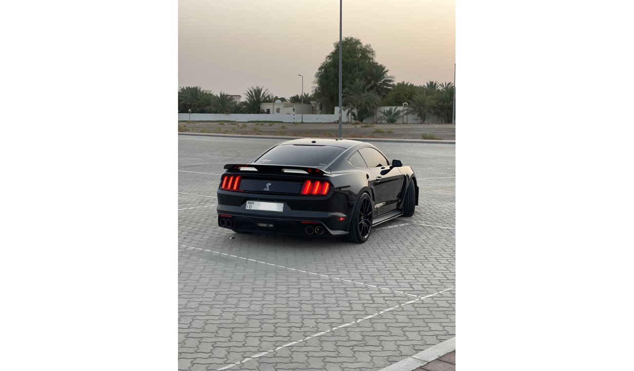 Ford Mustang GT 5.0 V8