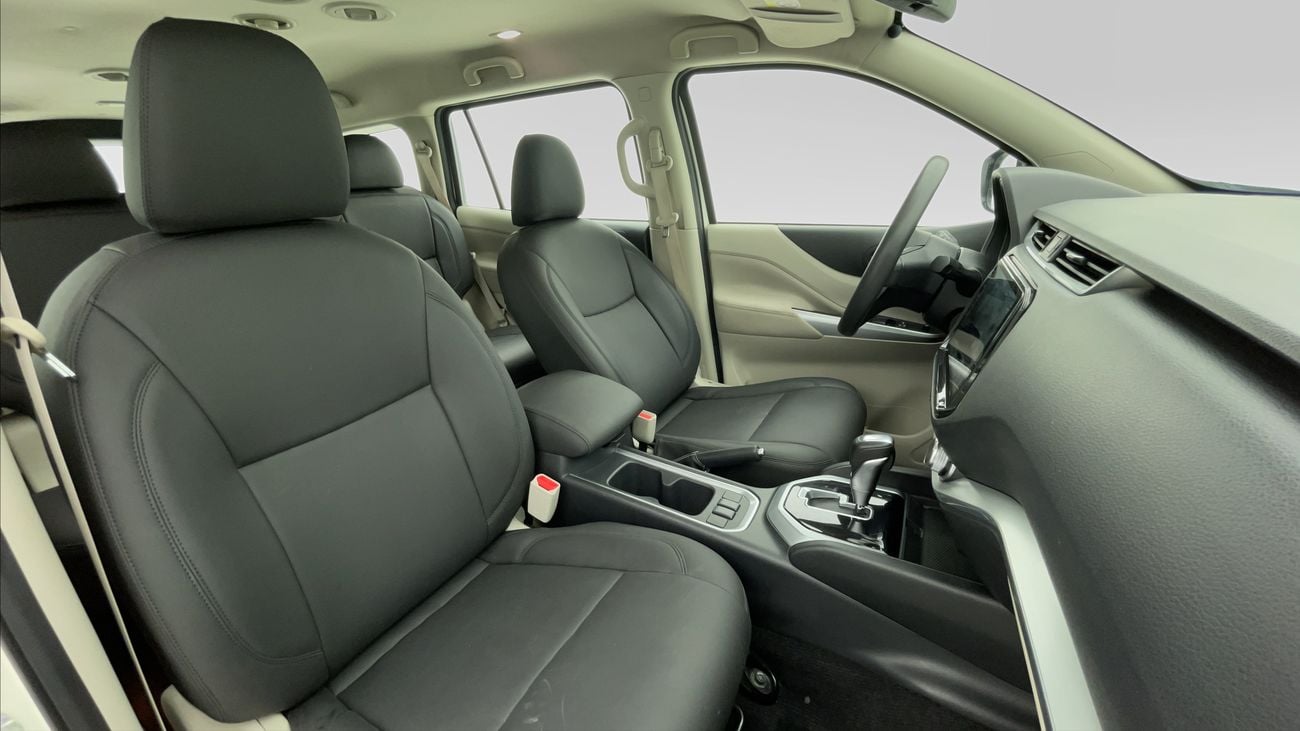 نيسان إكستيرا SE 2.5 | بدون دفعة مقدمة | اختبار القيادة في المنزل