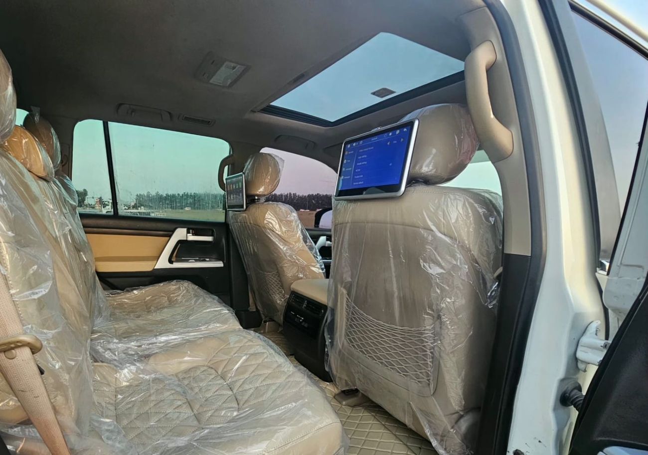 Toyota Land Cruiser GXR