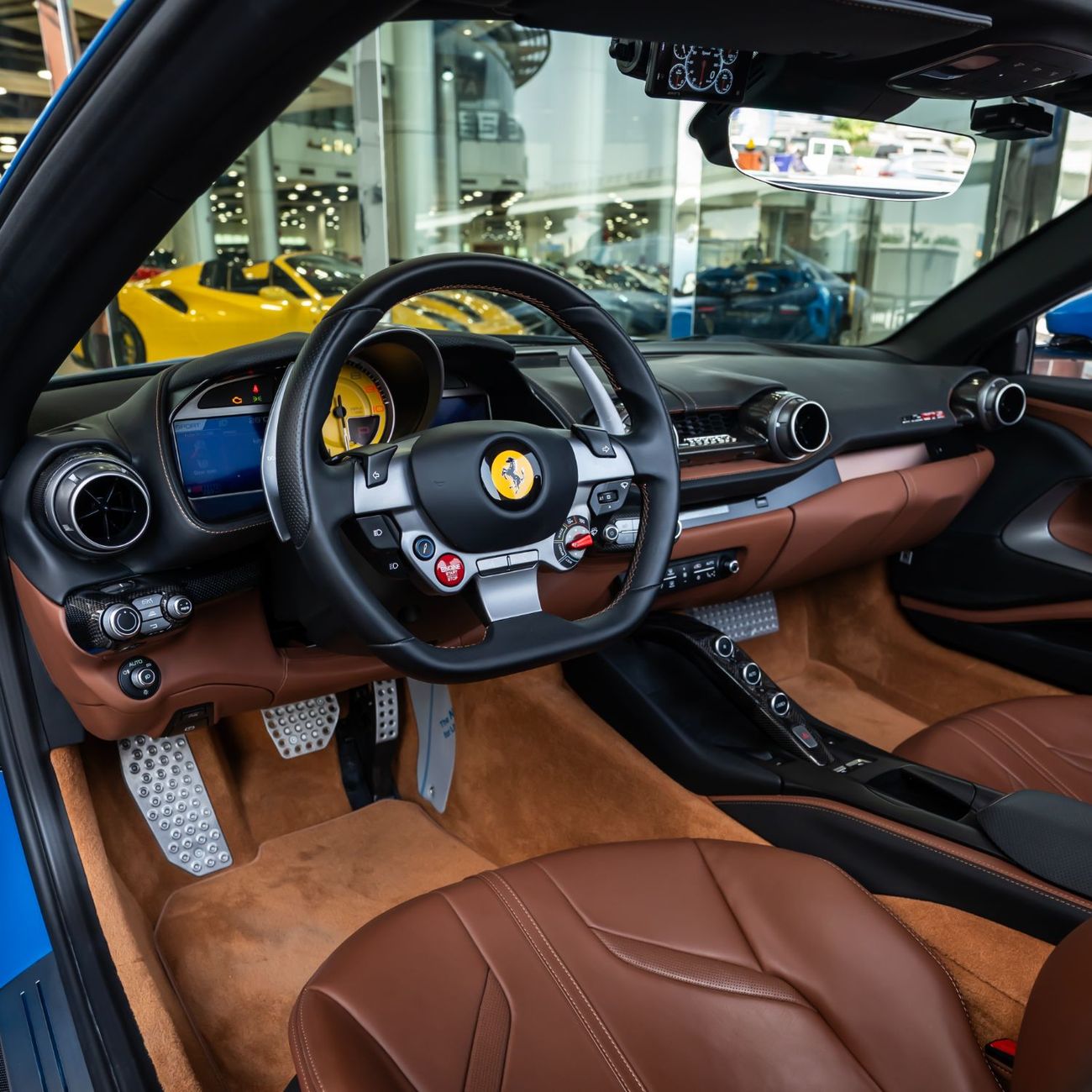 فيراري 812 GTS 2022 FERRARI 812 GTS DONE ONLY 2300KM