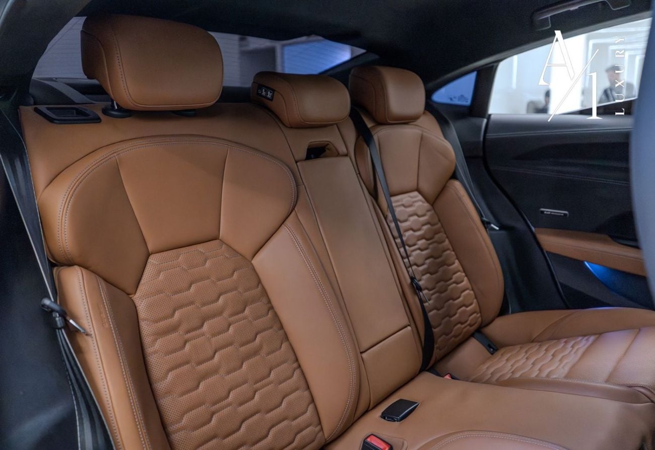 Audi e-tron GT 2023 Audi RS Etron GT, With Warranty &amp; Service Contract, Carbon Package, Fully Loaded, GCC Spec