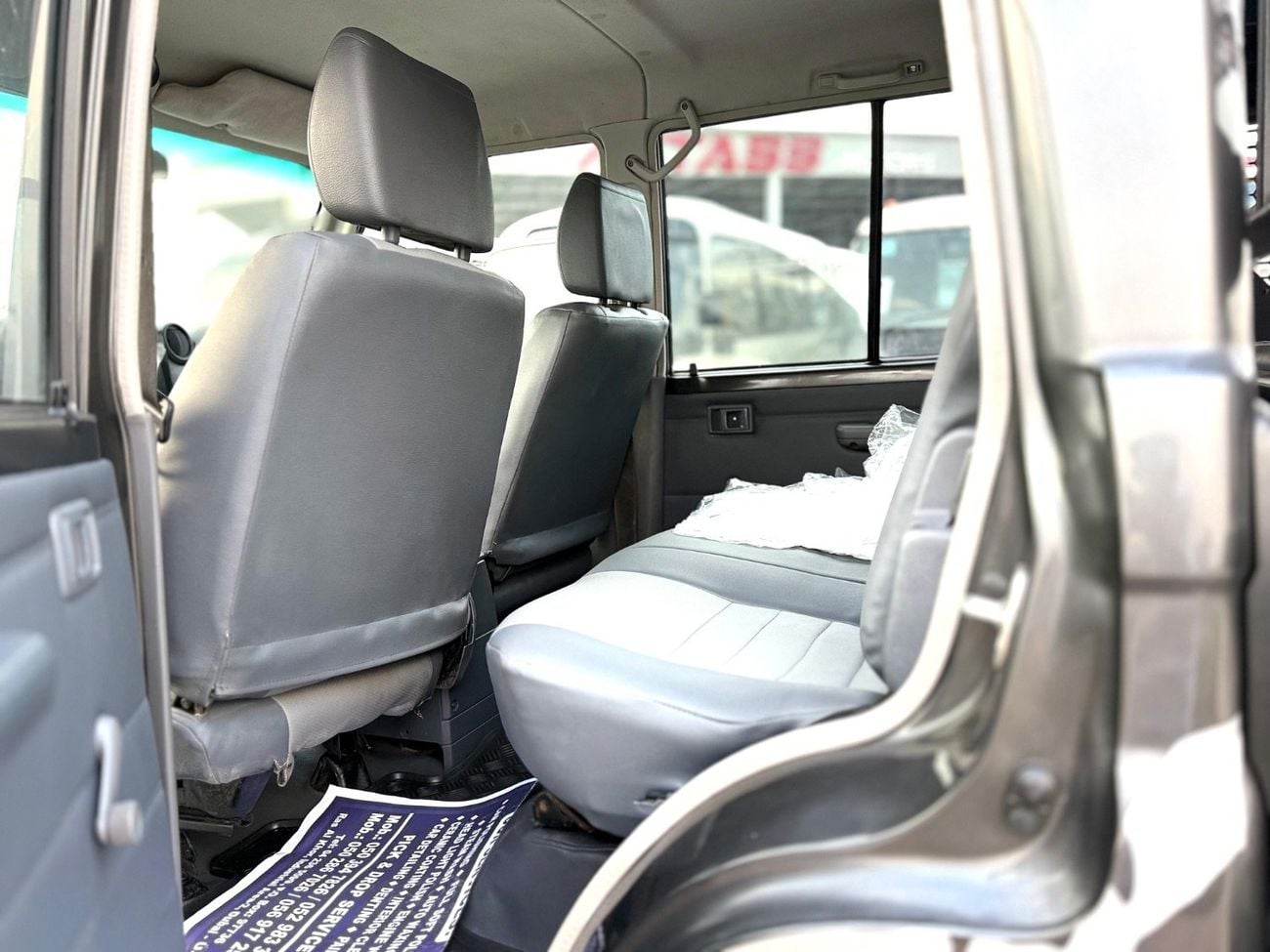 Toyota Land Cruiser Pick Up PICKUP DLX Winch 4.5L