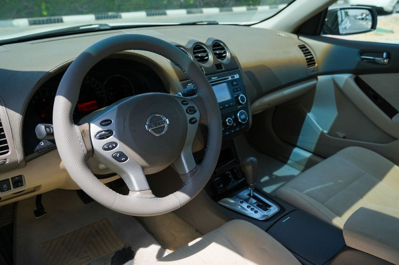 Nissan Altima S 2010 GCC SPECS