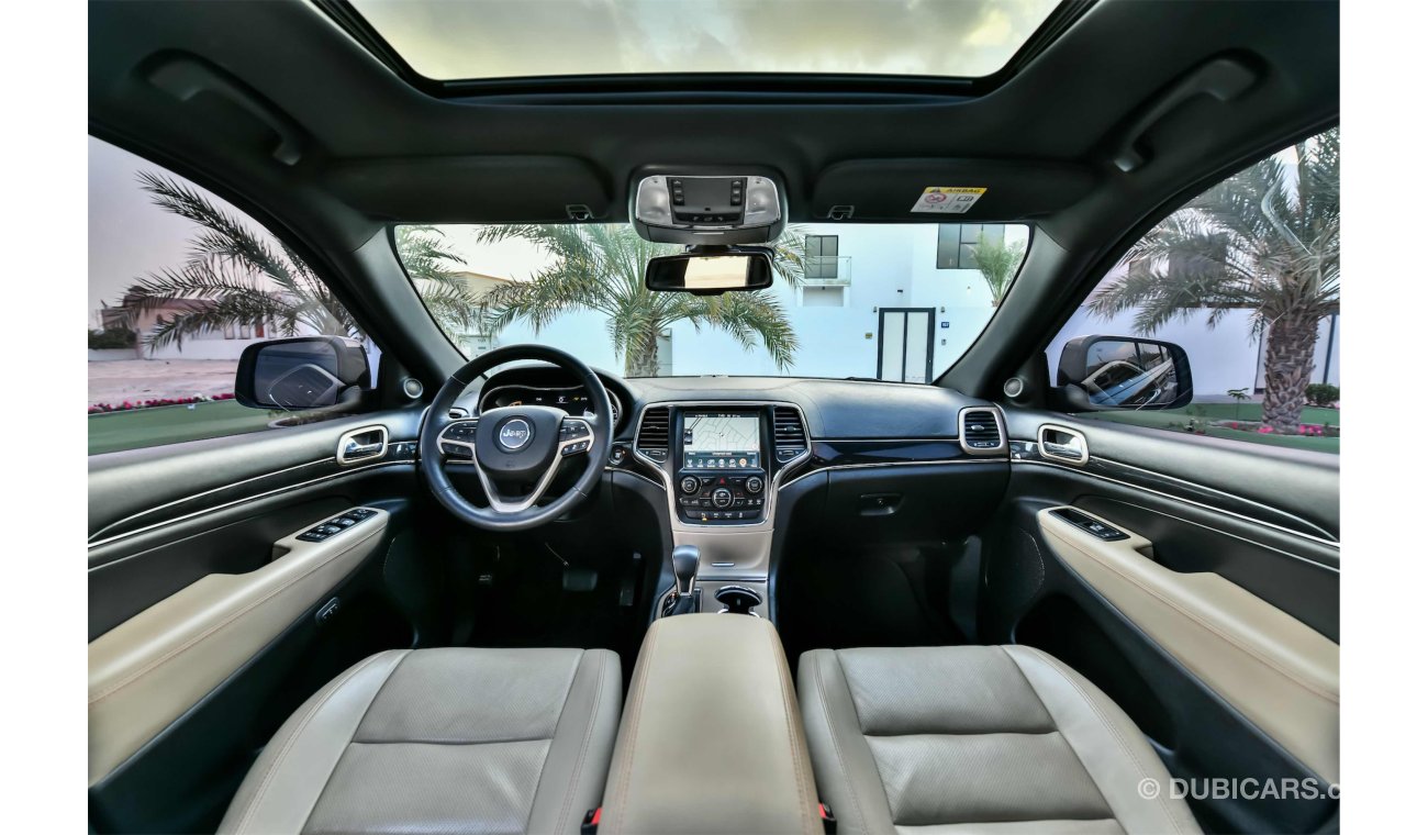جيب جراند شيروكي 75th Anniversary Edition V8 - Stunning Condition! - AED 1,939 Per Month - 0% DP