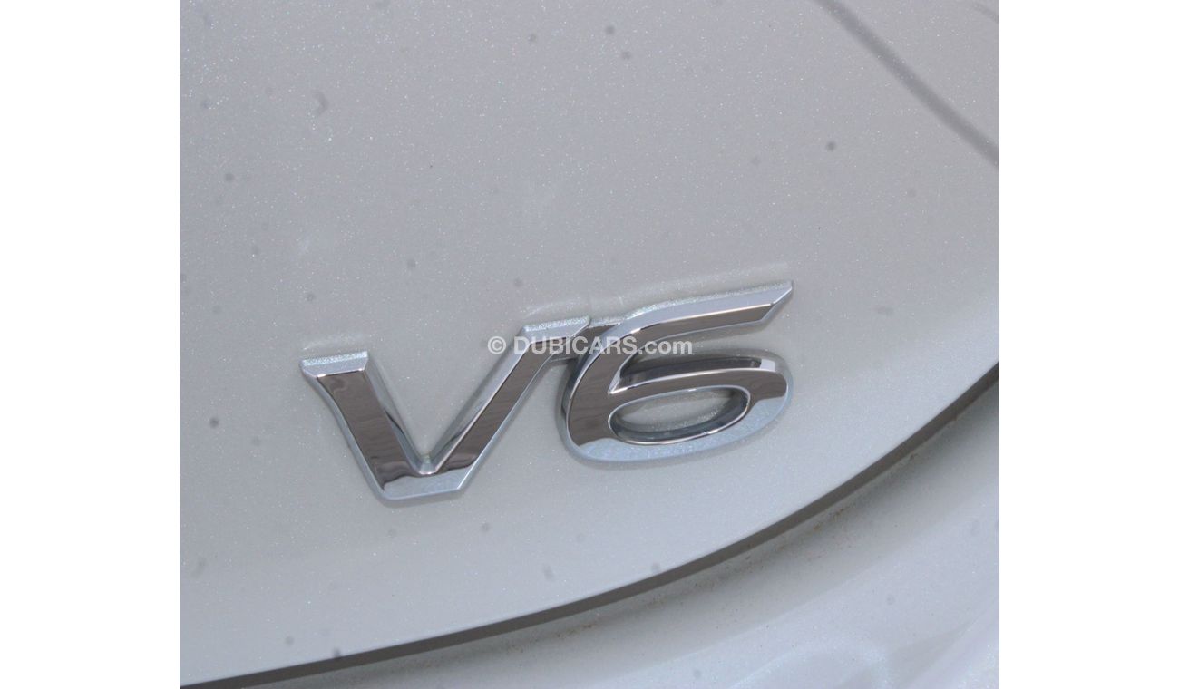 Toyota Camry SE+ TOYOTA CAMRY 2020 WHITE GCC FULL OPTION  EXCELLENT CONDITION WITHOUT ACCIDENTS