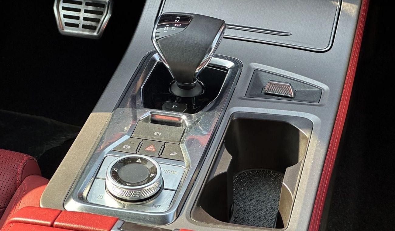 Jetour X70 Plus Luxury 2024 GCC 1.6L Turbo 4 Cylinders