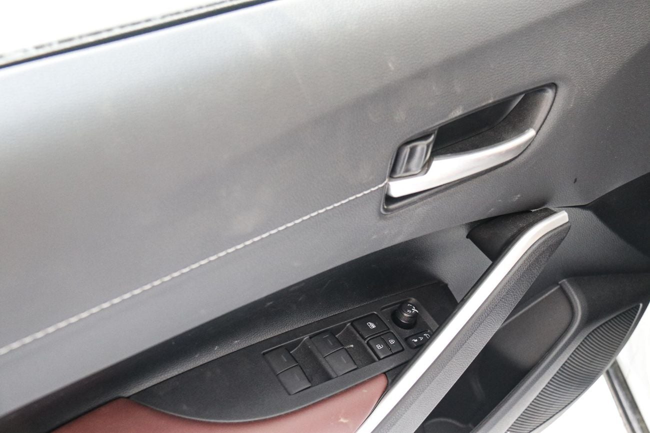 تويوتا كورولا كروس Corolla Cross Hybrid 2025 | Mid Option | Best Export Price