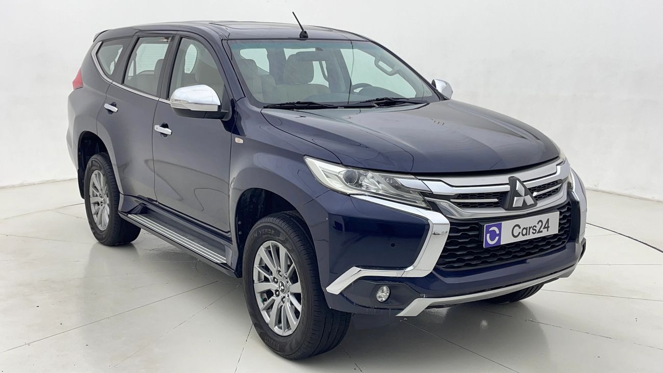 ميتسوبيشي مونتيرو سبورت GLX MID 3 | بدون دفعة مقدمة | اختبار القيادة في المنزل