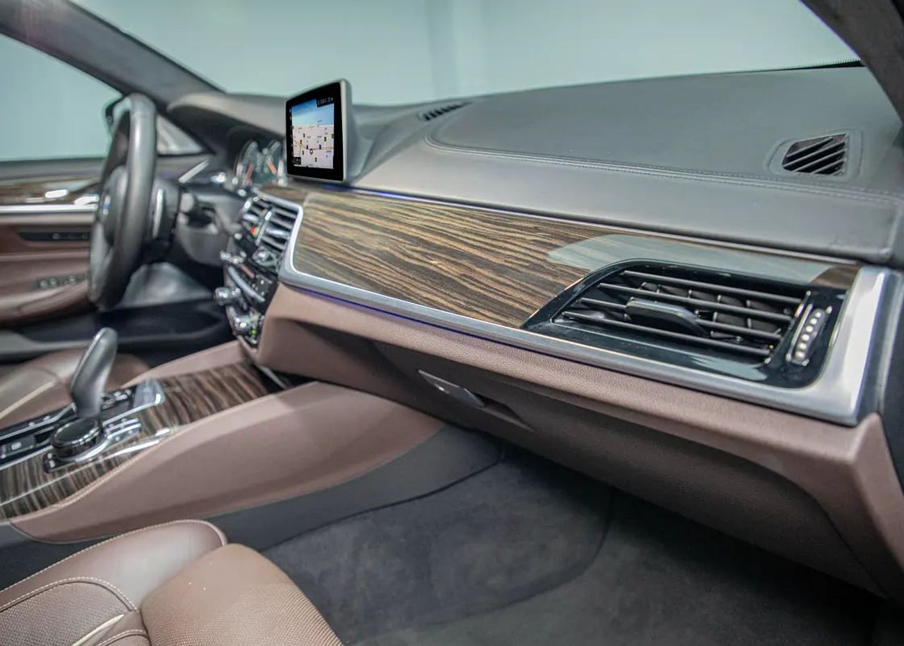 BMW 530i M Sport 2.0L