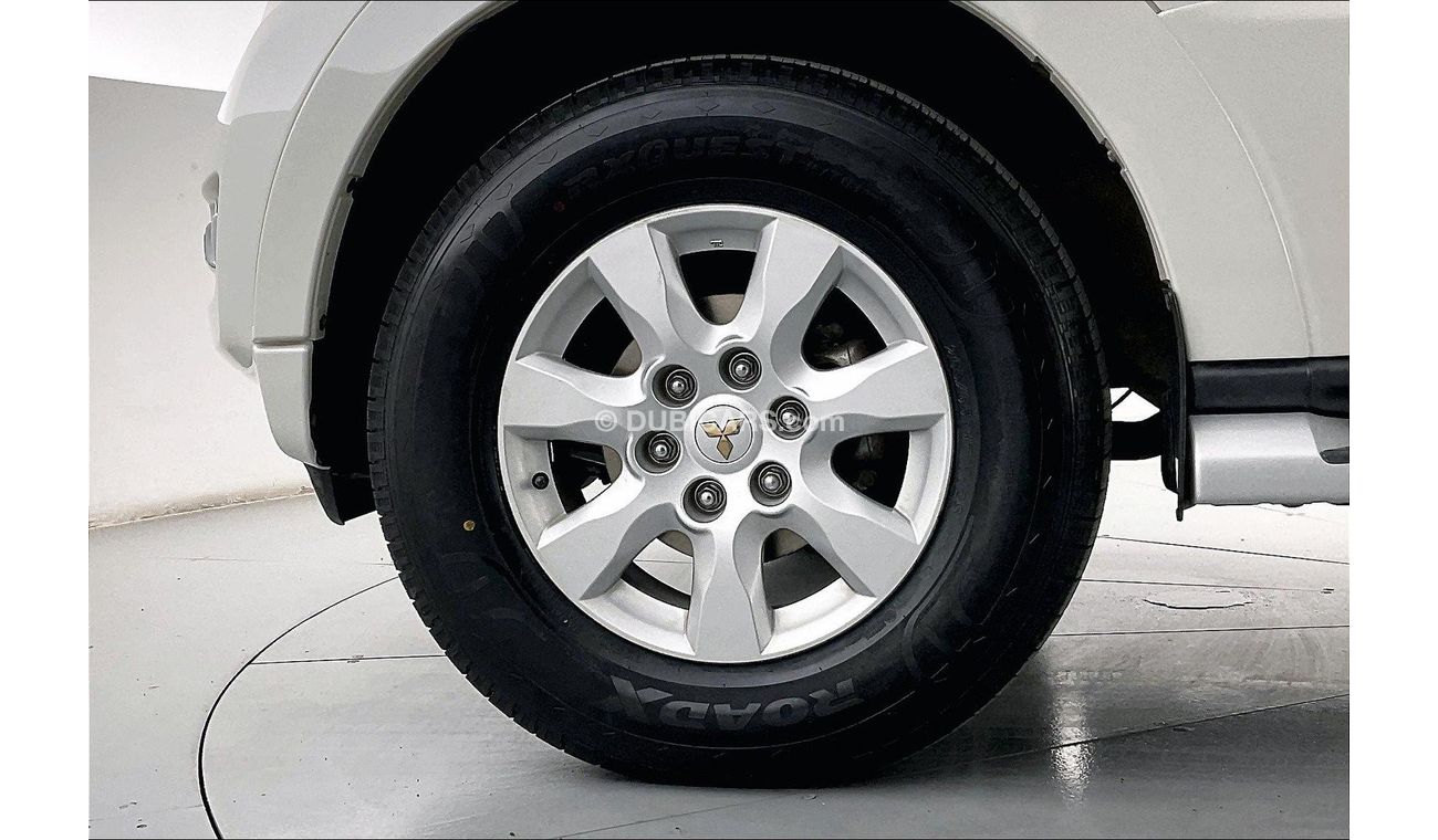 ميتسوبيشي باجيرو GLS Midline