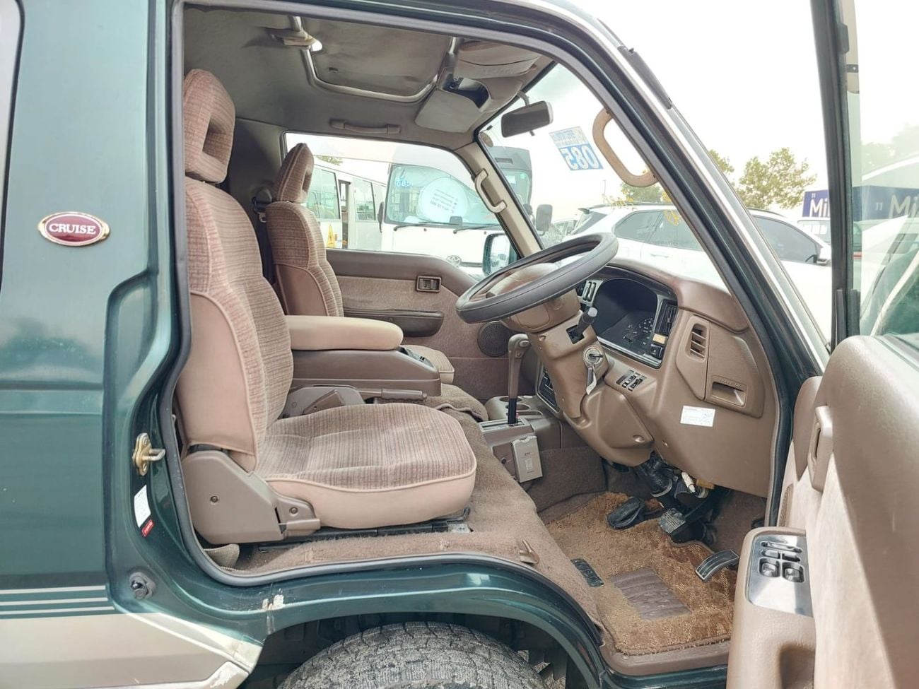 نيسان كارافان (RAMADAN OFFER) NISSAN CARAVAN VAN RHD 1996 MODEL 2.7 L DIESEL AUTOMATIC(PM63880)