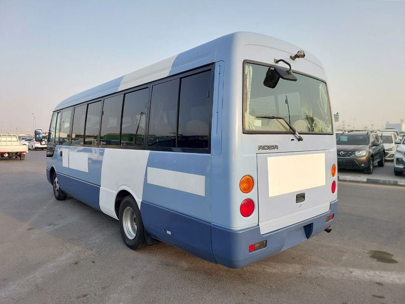 mitsubishi-rosa-bus-rhd-2005-model-4-8-l-diesel