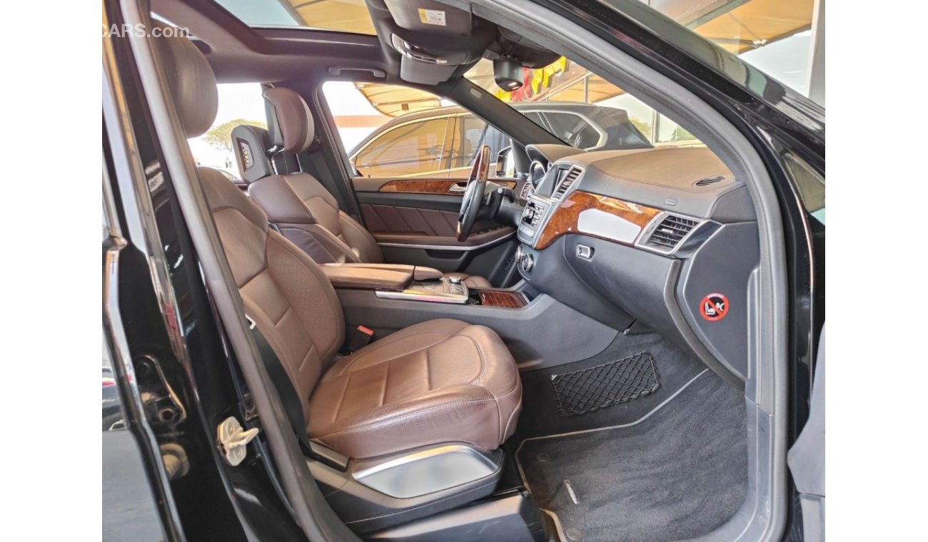 Mercedes-Benz GL 500 Std AED 3,500 P.M | 2015 MERCEDES-BENZ GL CLASS GL 500 4MATIC V8 4.7L | 7 SEATS | GCC | FULLY LOADED