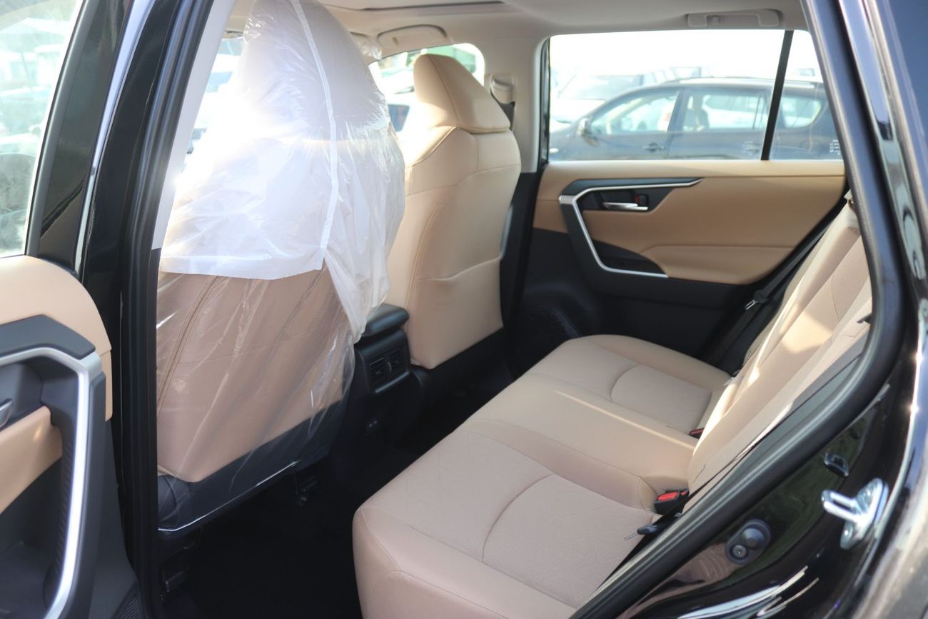تويوتا راف ٤ 2.0 XLE - 4WD - PUSH START - SUNROOF - ALLOY WHEELS - ELECTRIC TAIL GATE - MODEL 2025