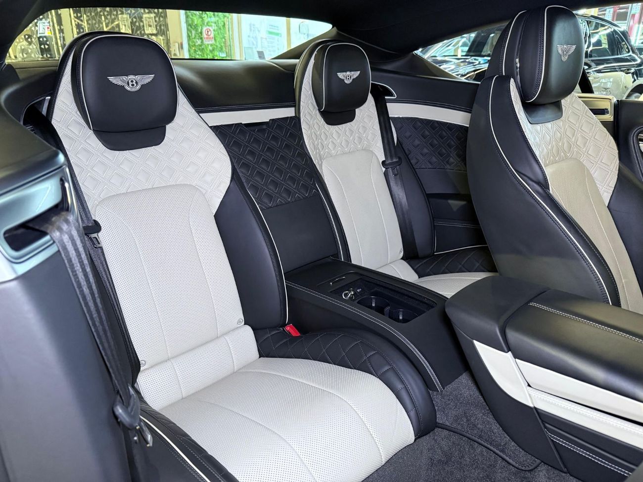 Bentley Continental GT 6.0L W12 (626 HP) 2019 Bentley Continental Speed W12,  Fully serviced , Perfect Condition