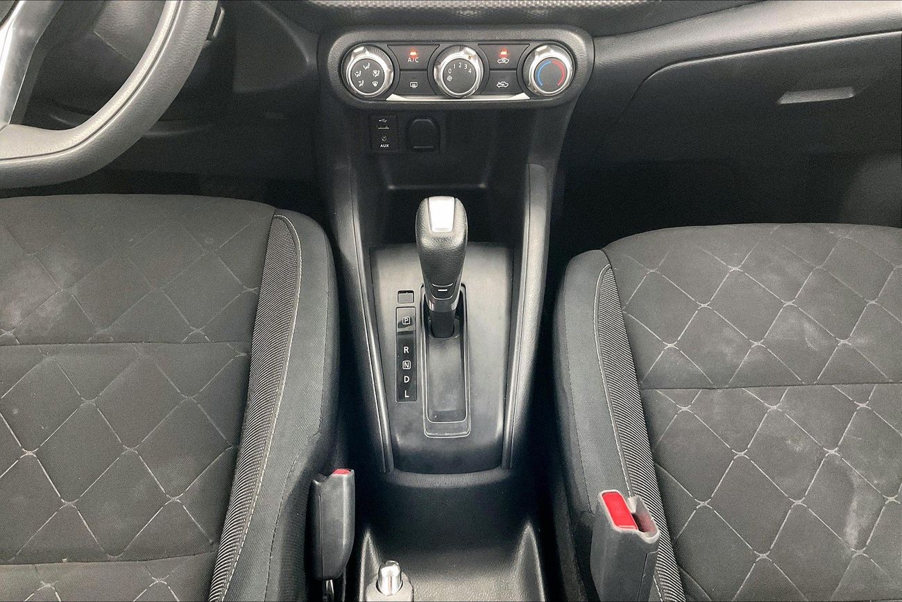 Nissan Kicks SV+NAV | Guaranteed Warranty | 0 Down Payment