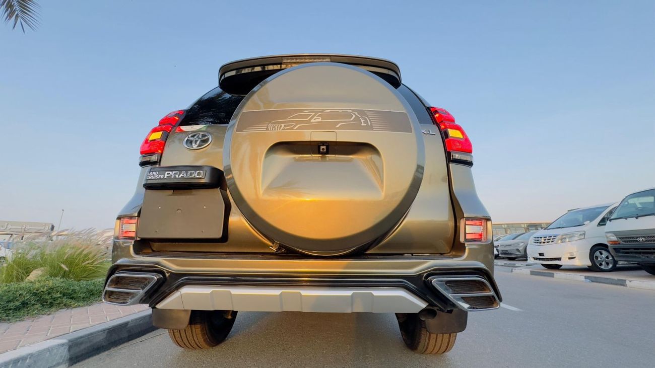 Toyota Prado LIMGENE BODY KIT INSTALLED | RHD | 2018 | SUNROOF | ELECTRIC SEAT