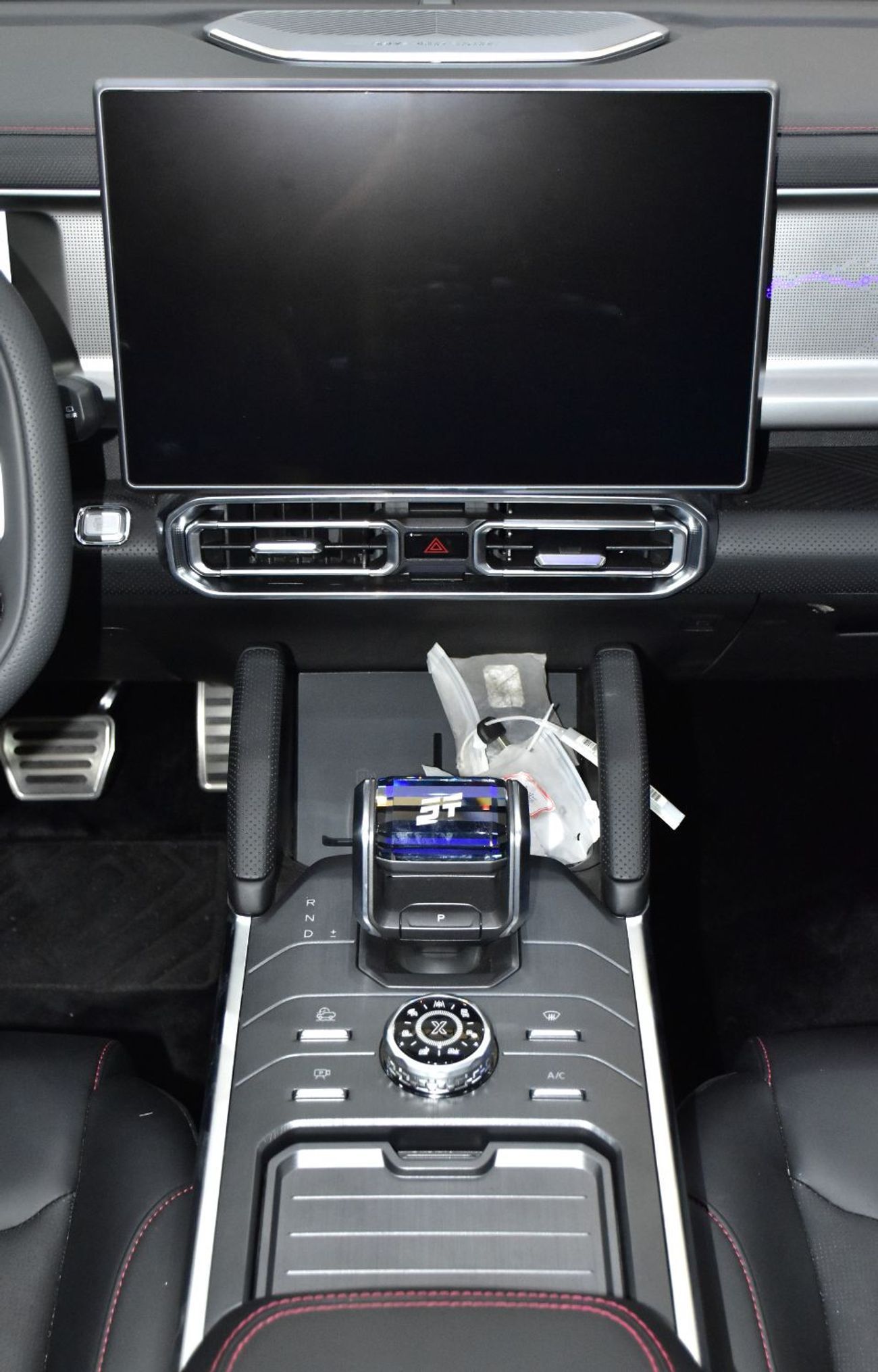 Jetour T2 EXCELLENT DEAL for our Jetour T2 4x4 ( 2025 Model ) in Silver Color Chinese Specs