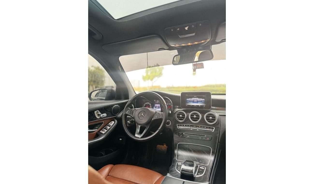 مرسيدس بنز GLC 250 Coupe AMG 2.0L