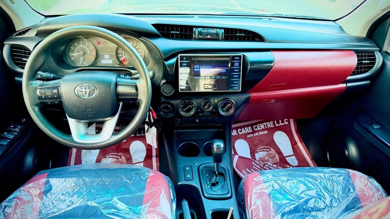 تويوتا هيلوكس GLX 2.7L Double Cab Utility A/T 2020 GLX FULL OPTION 2.7 ENGINE 4 CYLINDER AUTOMATIC TRANSMISSION GC