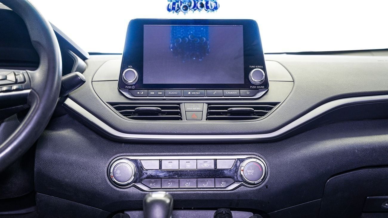 Nissan Altima S