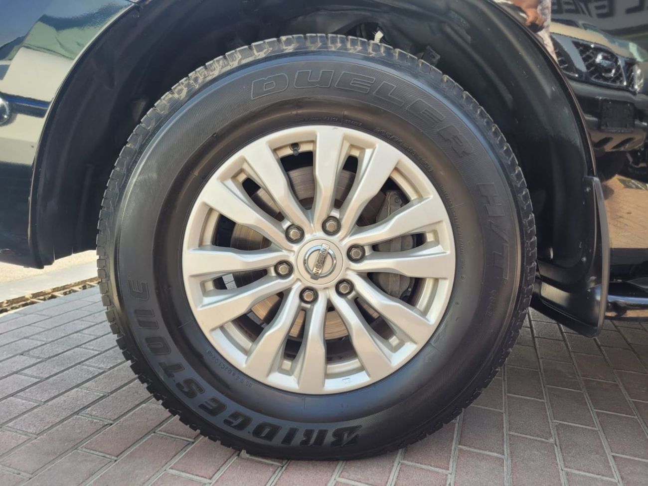 Nissan Patrol LE Titanium 5.6L