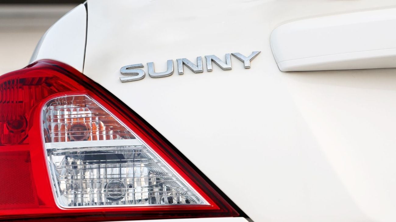 Nissan Sunny SV