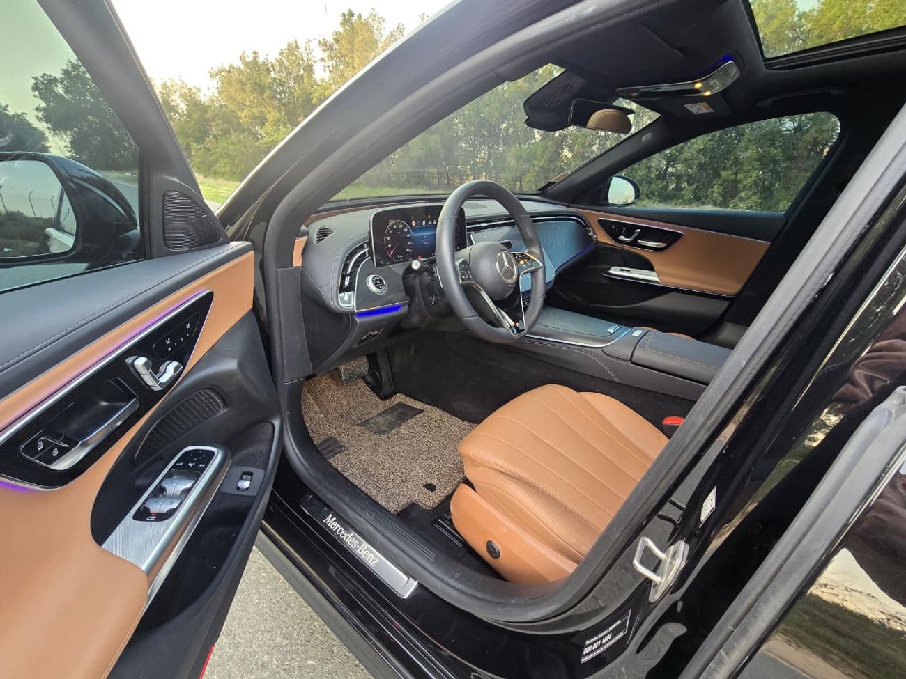 Mercedes-Benz E200 2.0L MERCEDES E-200 2024 // KOREAN // LOW MILEAGE // FULL OPITION // PERFECT CONDITION