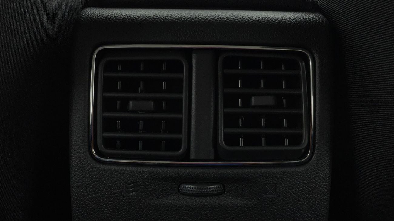 Renault Duster LE 1.6 | Zero Down Payment | Home Test Drive