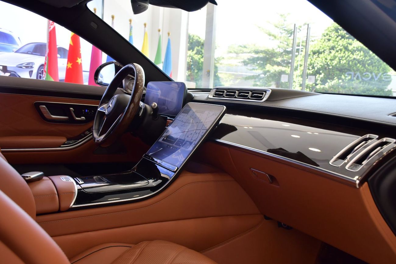 Mercedes Maybach S480 Maybach 