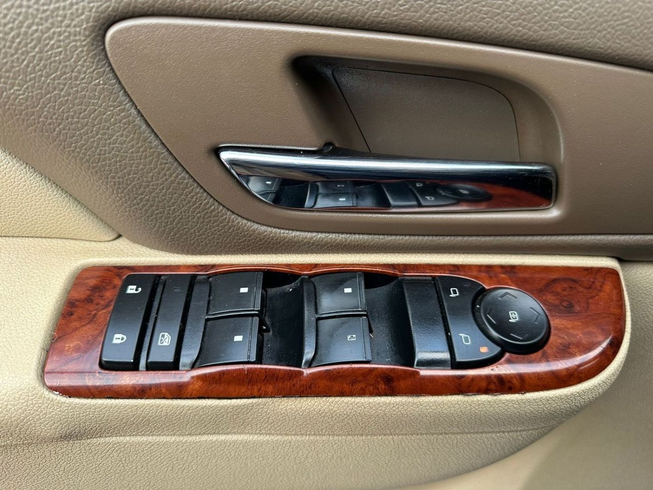 Chevrolet Tahoe 2LT 5.3L