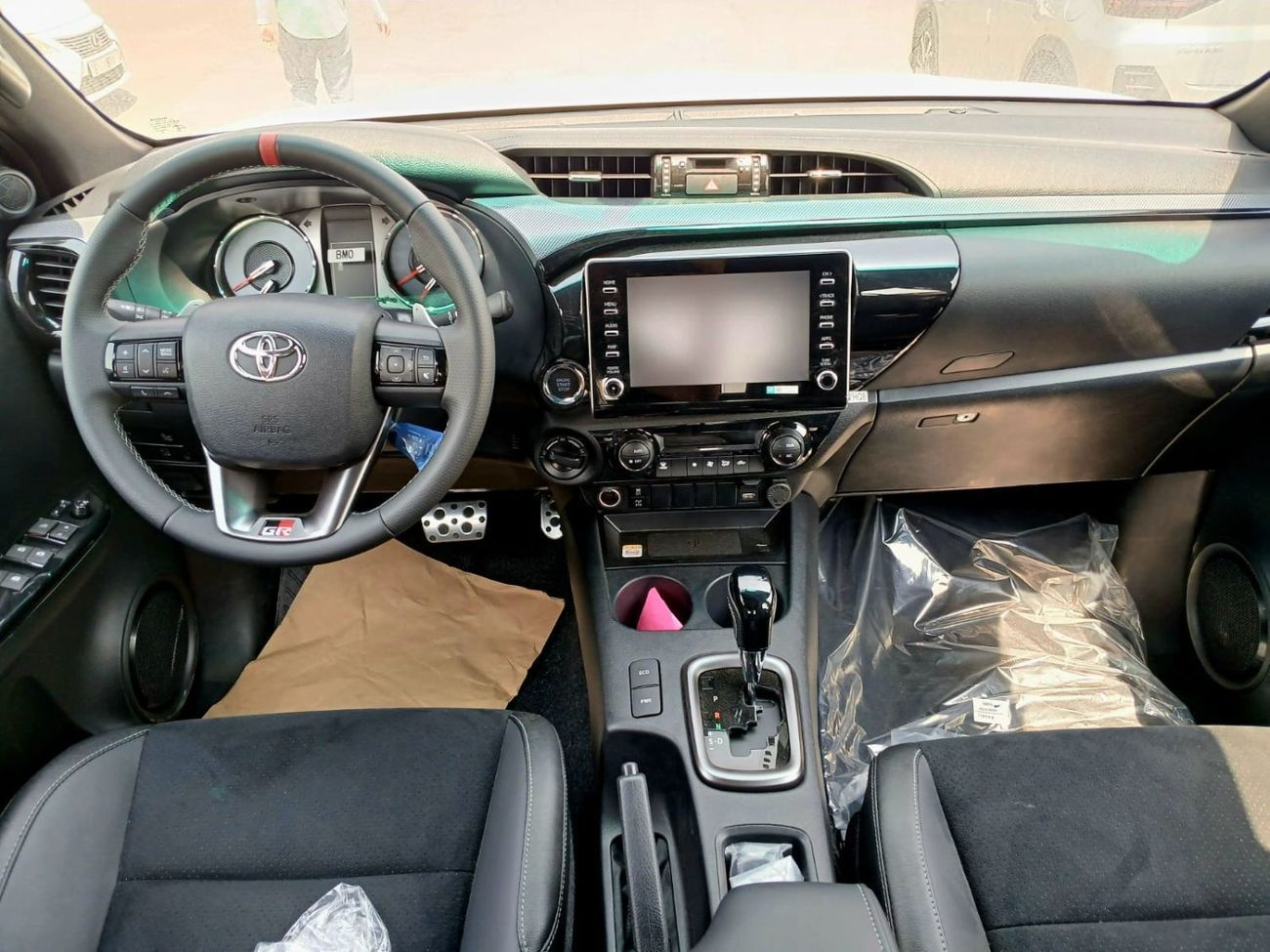 تويوتا هيلوكس GR Sport 4.0L