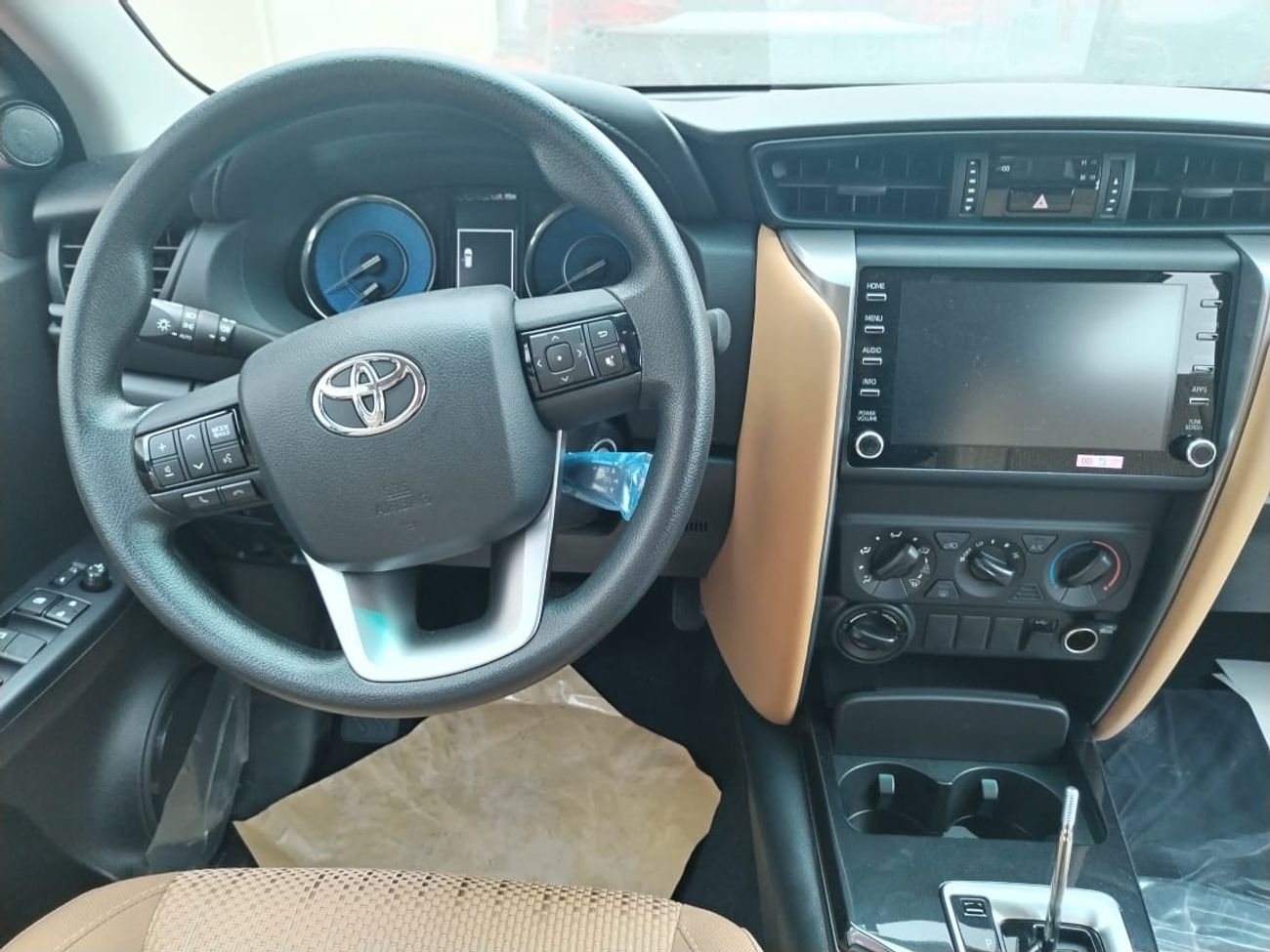 Toyota Fortuner TOYOTA FORTUNER 2.7 AT MANUAL AC BLACK 2024