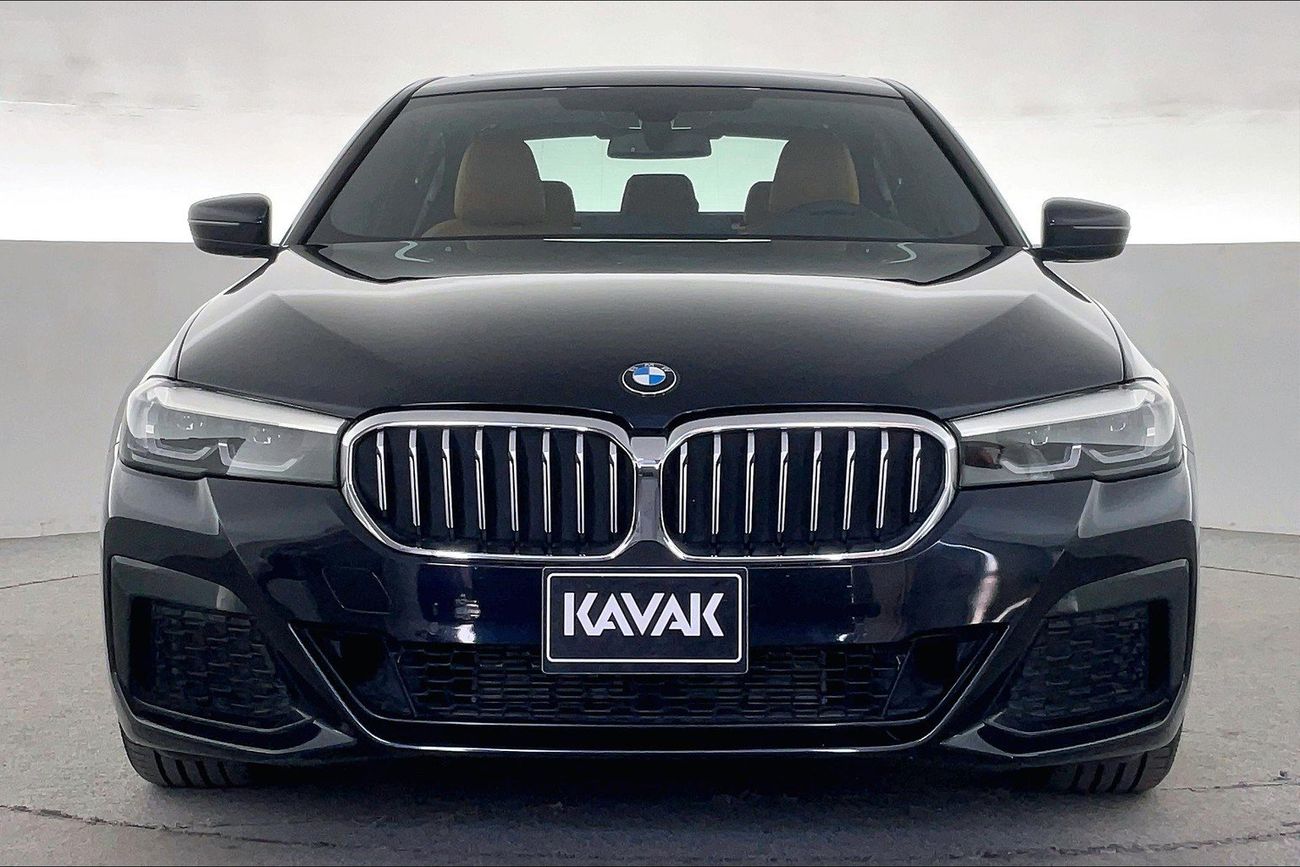 بي أم دبليو 520i M Sport | شامل الضمان | 0 ﺪﻔﻋﺓ ﺃﻮﻟﻯ
