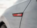 Volkswagen Golf GTI Sport 2.0T