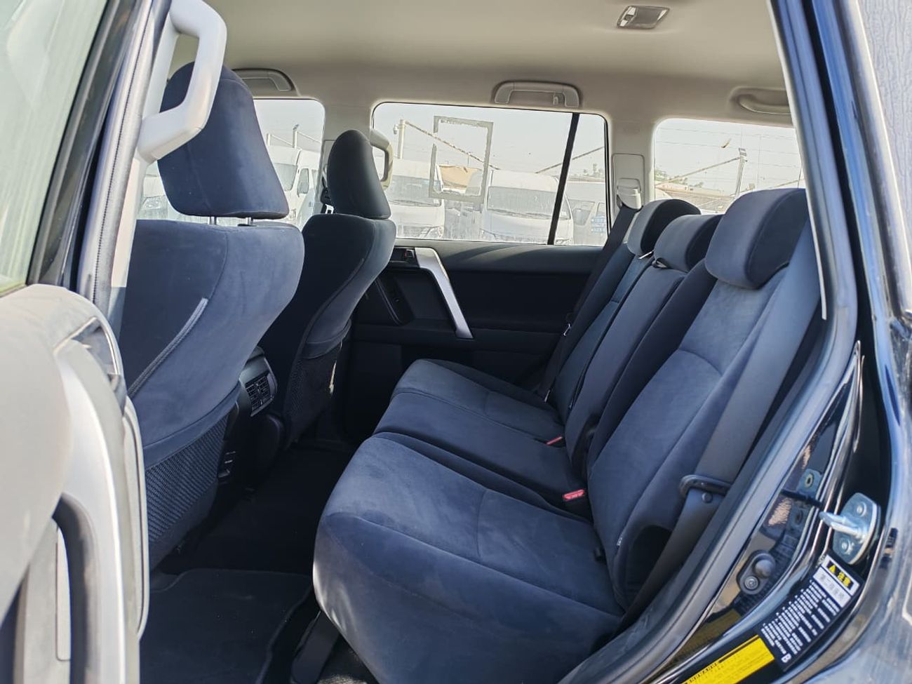 تويوتا برادو 2023 Toyota Prado TXL 5-Seater with Sunroof (Spare-Down) 2.8L 4-Cyl Diesel A/T 4WD Export Only