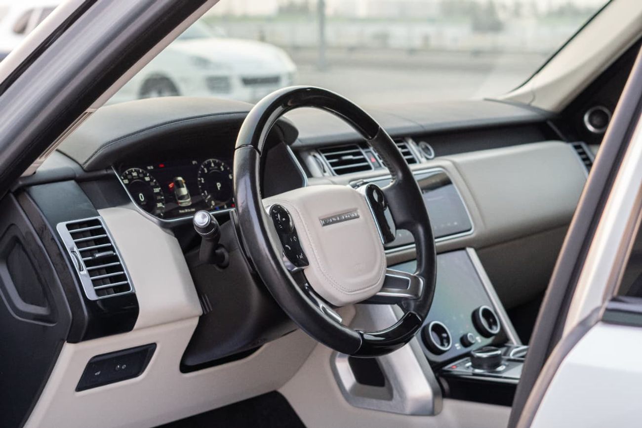 Land Rover Range Rover Vogue LE 5.0L